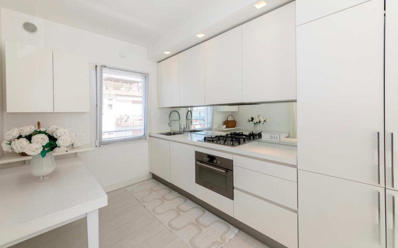 Magnifico Appartamento Dominique Jesolo Lido Carraro Immobiliare - Family Apartments Kültér fotó